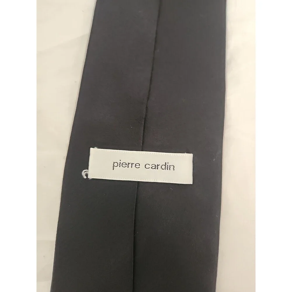 Pierre Cardin Tie Silk Multicolor 59 Inches Long 4 Inches Wide.
